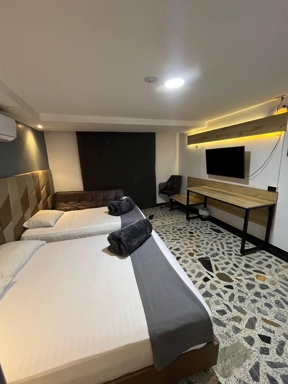 Ayenda 1135 Hotel Go Pereira Exterior foto